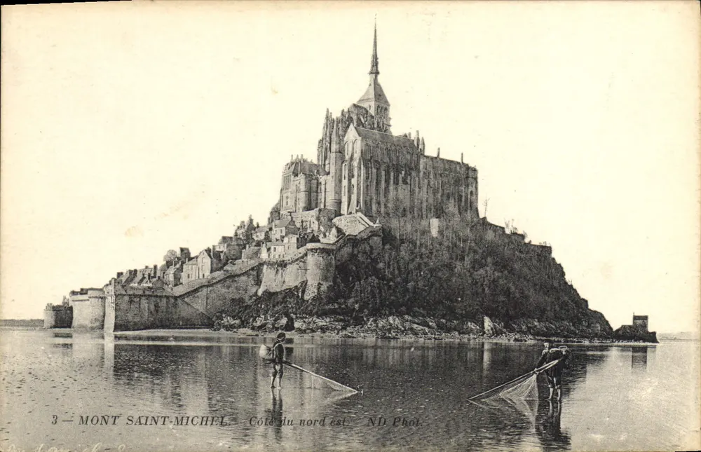 Mont Saint-Michel — Nordöstliche Seite — ND Phot. - Vorderseite