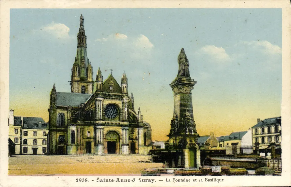 Sainte-Anne-d'Yuray — Die Fontäne und die Basilika — n° 2938 - Vorderseite