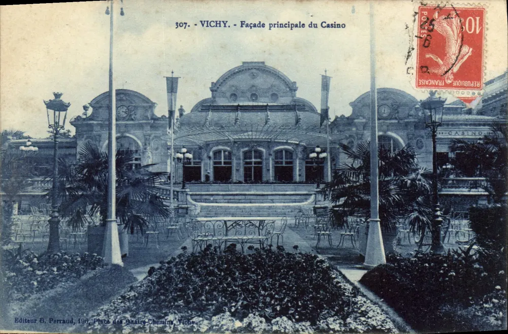 Vichy - Fachada principal do Casino — Editor B. Perraud, 1909, Place des Quatre-Chemins, Vichy - Frente