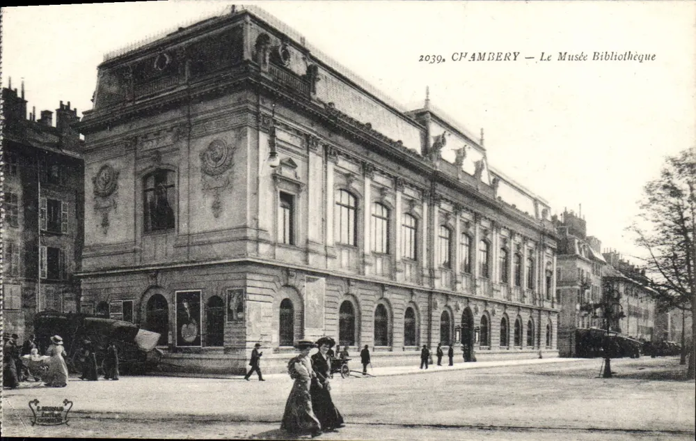 Chambéry — A Vista do Museu Biblioteca — Editor B&C, n° 2039 - Frente
