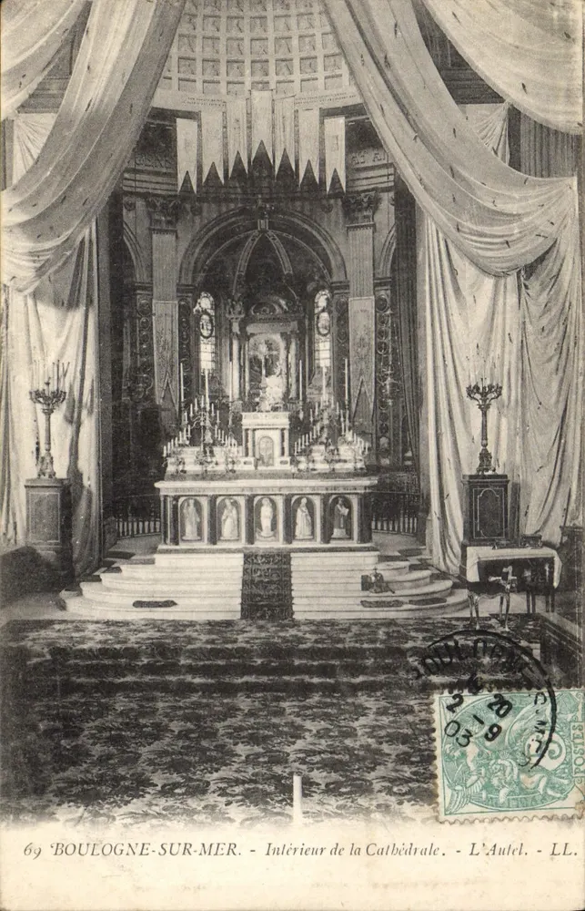 Boulogne-sur-Mer — Innenansicht der Kathedrale — Der Altar — LL. n°69 - Vorderseite