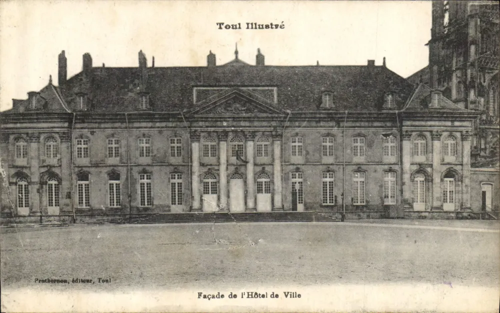 Fassade des Rathauses — Toul — Verlag Pratherson, Toul - Vorderseite