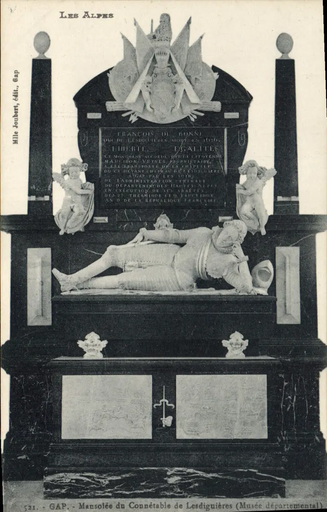 Mansolée des Constable von Lesdiguières — Gap — Départementalmuseum - Vorderseite