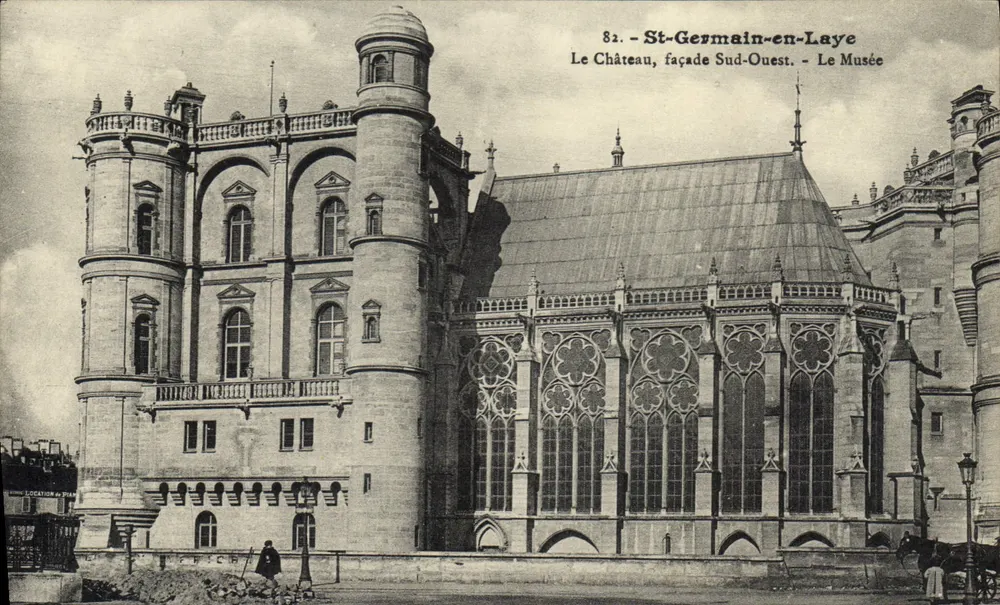 St-Germain-en-Laye — Das Schloss, Südwest-Fassade — Das Museum — Verleger: C. Calvilly, n° 82 - Vorderseite