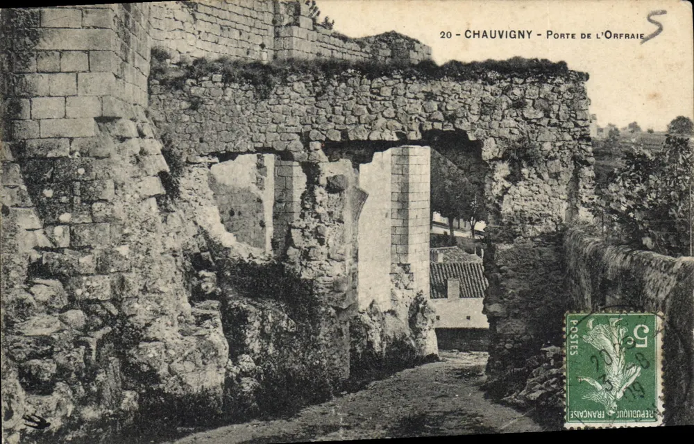 Chauvigny - Porta de l'Orfraie — República Francesa, n°20 - Frente