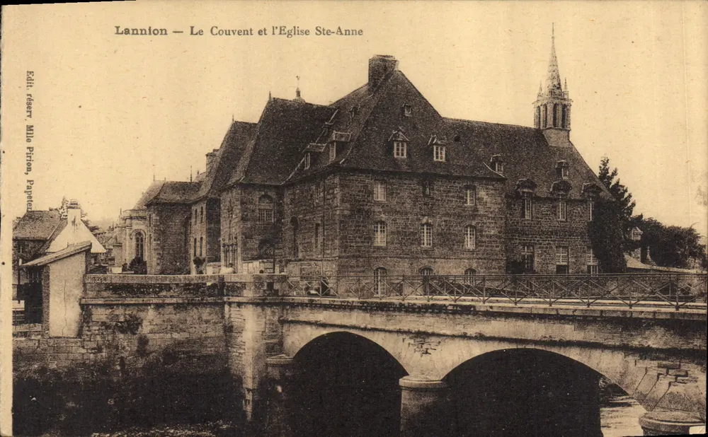 Lannion — Das Konvent und die Kirche Sainte-Anne — Verlag reserviert Mlle Piron, Papier - Vorderseite