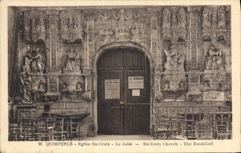 Quimperlé - Igreja de Santa Cruz - O Jubé — Ste-Croix Church - The Rood-Coft - Frente