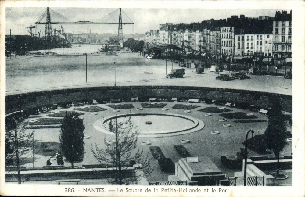 NANTES — Ansicht des Square de la Petite-Hollande und des Hafens — Edition La Stratphile, Nr. 386 - Vorderseite