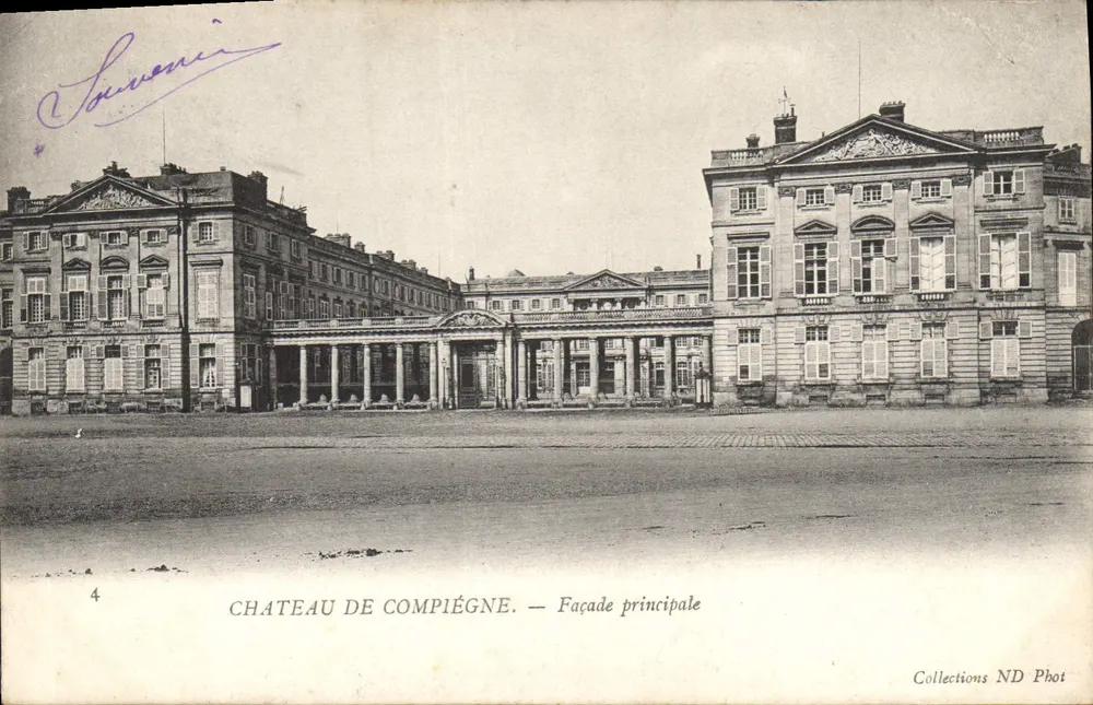 Castelo de Compiègne — Fachada principal — Coleções ND Phot - Frente