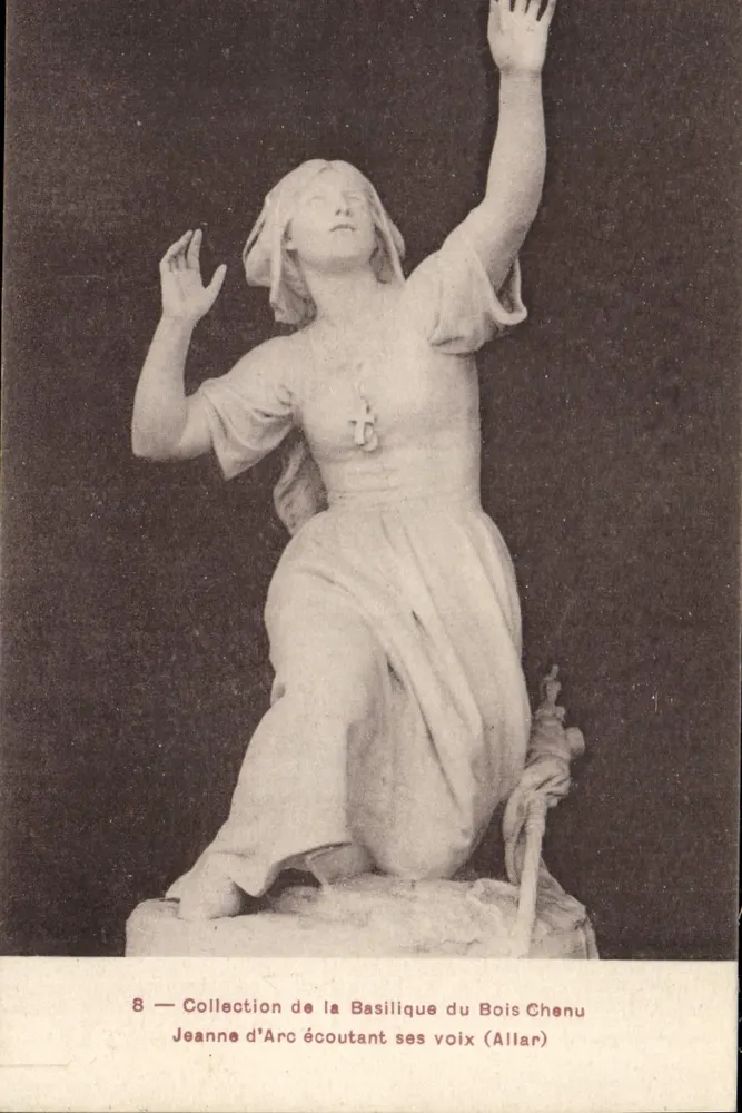 Jeanne d'Arc, die ihre Stimmen hört — Statue der Basilika du Bois Chenu (Allar) - Vorderseite
