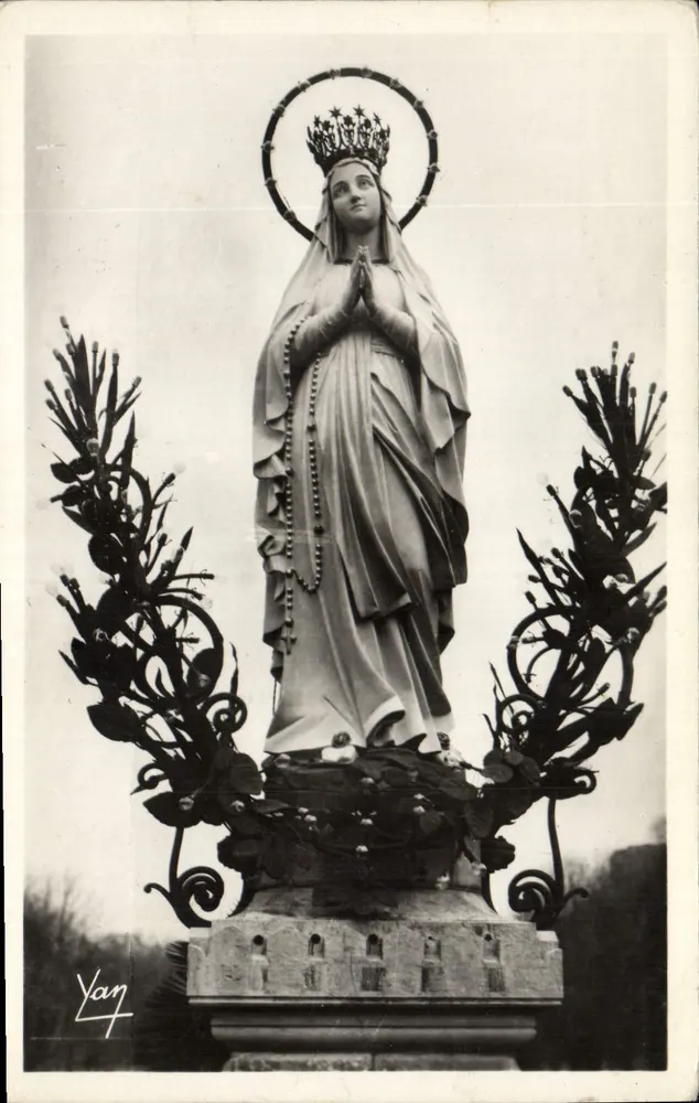 Lourdes - De Kroonende Heilige Maagd — Uitgave Photo Quimault, n° 57 - Voorkant