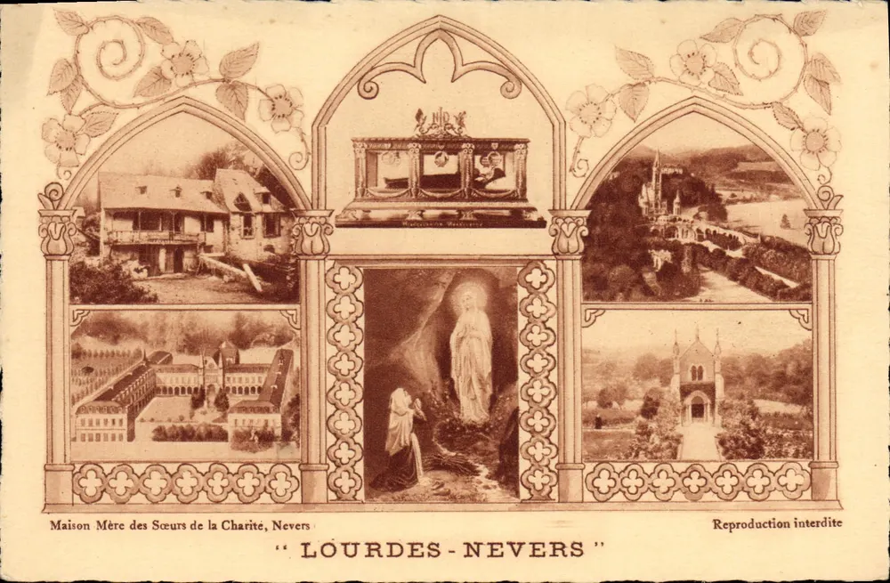 Lourdes-Nevers — Maison Mère des Sœurs de la Charité, Nevers — reproduction interdite - Recto