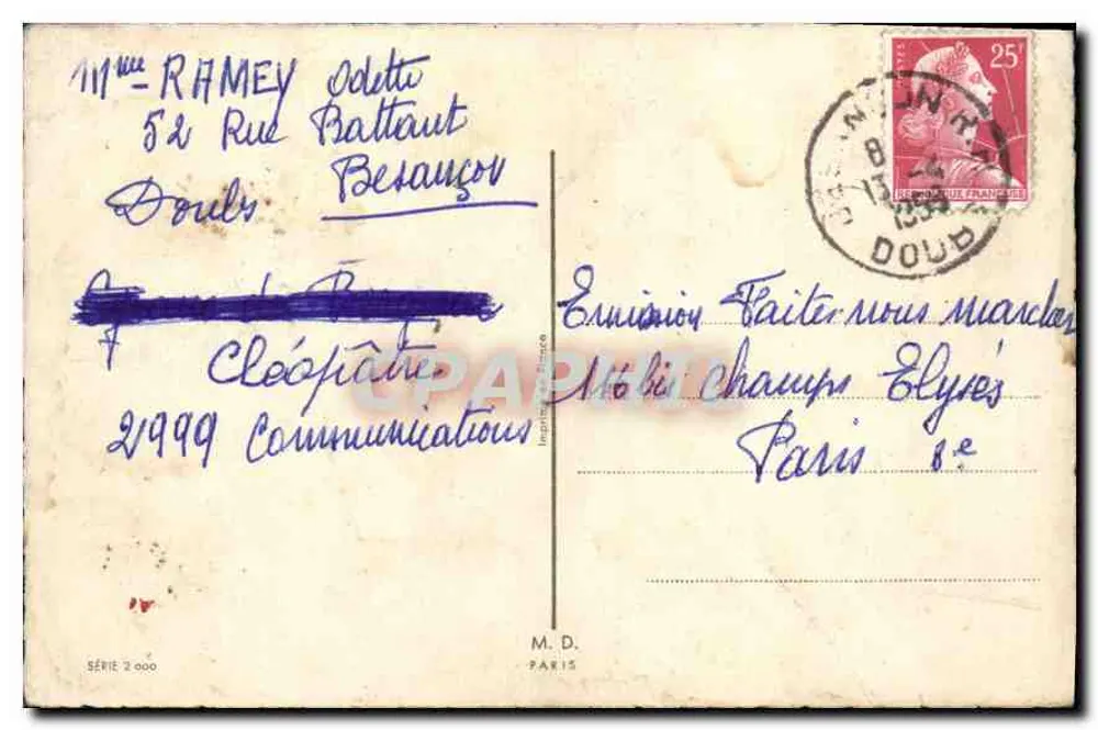 Bukiet róż i niebieskich kwiatów — wydawca M.D. Paris, seria 2 000 - Rewers