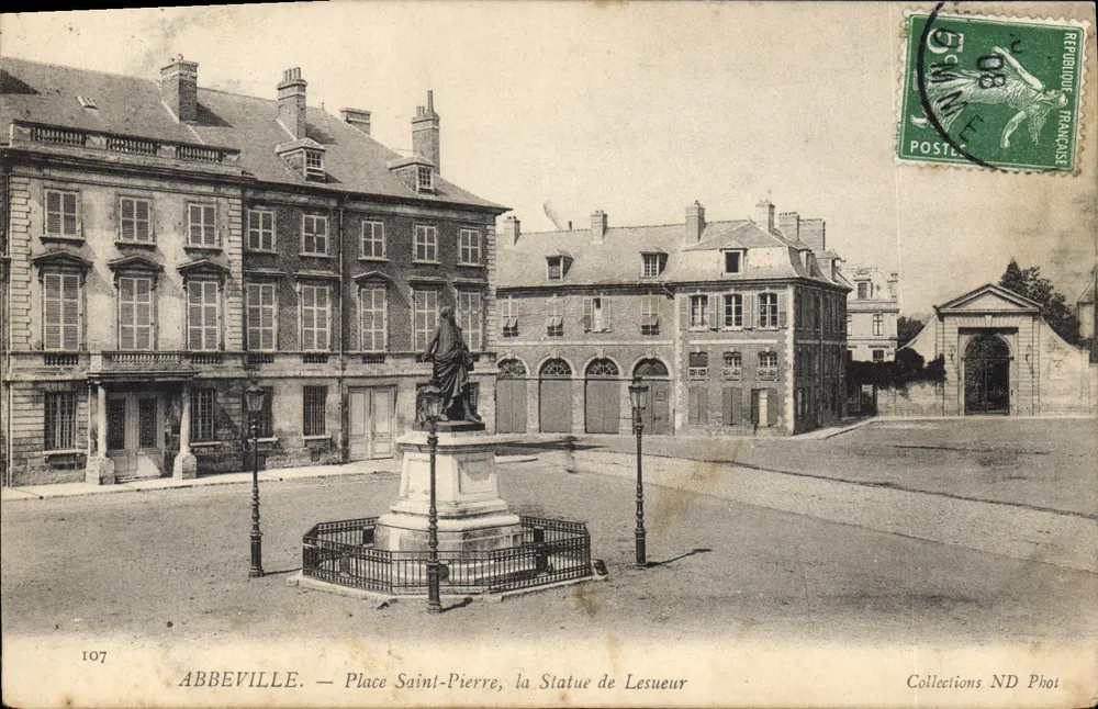 Abbeville — Place Saint-Pierre, die Statue von Lesueur — Collections ND Phot, n° 107 - Vorderseite