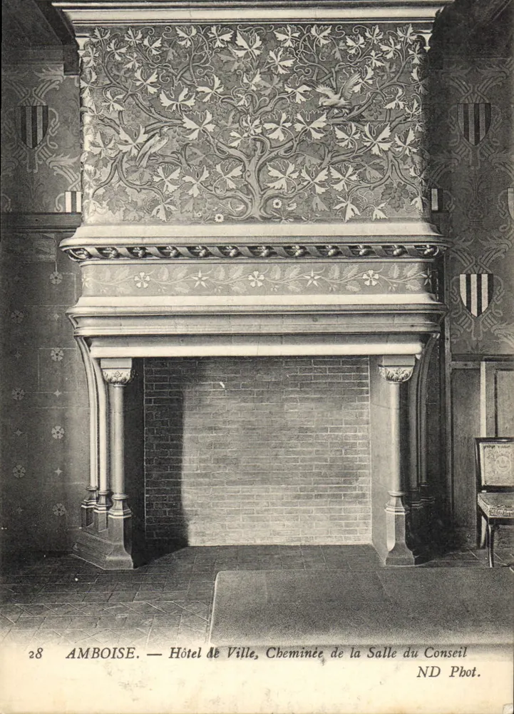 Amboise — Rathaus, Kamin der Ratshalle — ND Fot. - Vorderseite