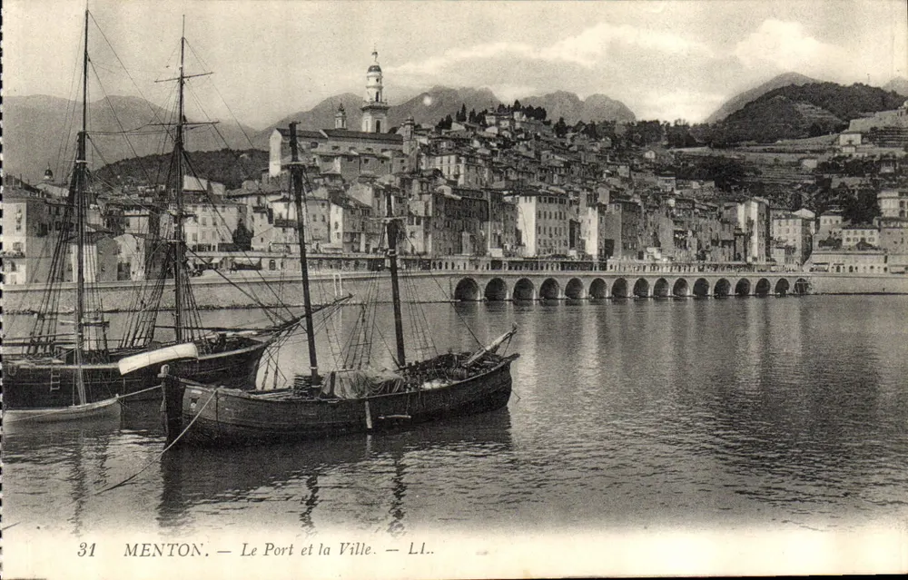 Menton — Le Port et la Ville — L.I. — n°31 - Recto