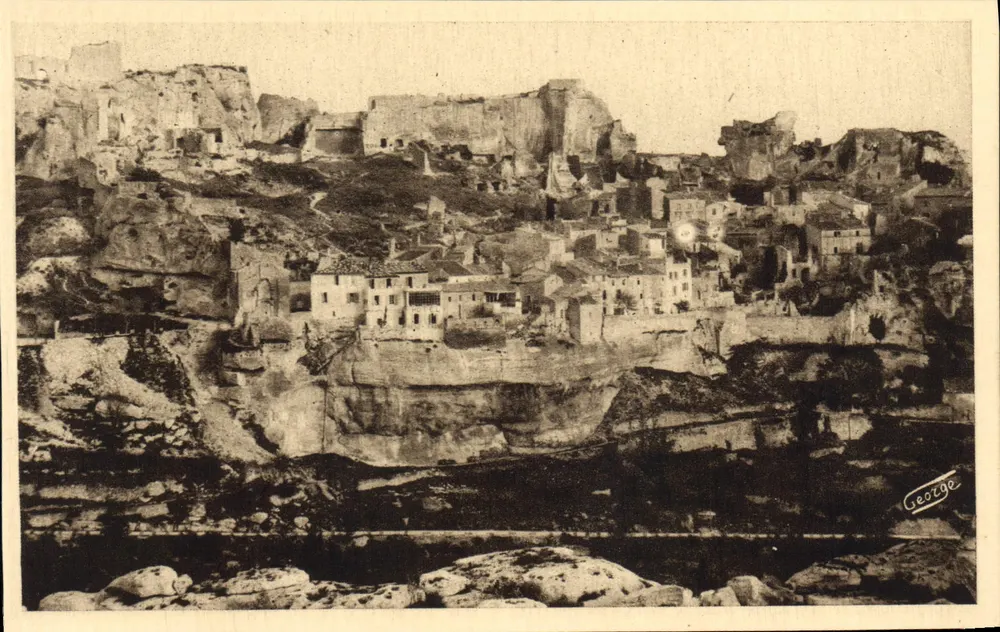 Les Baux — Vista general tomada desde el Sarragan — Editor J. GEORIT - Antas, n° 412 - Anverso