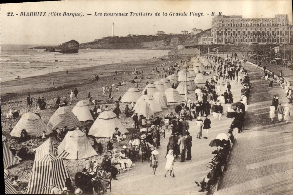 Biarriz (Côte Basque) — Les nouveaux Trottoirs de la Grande Plage — B R - Vorderseite