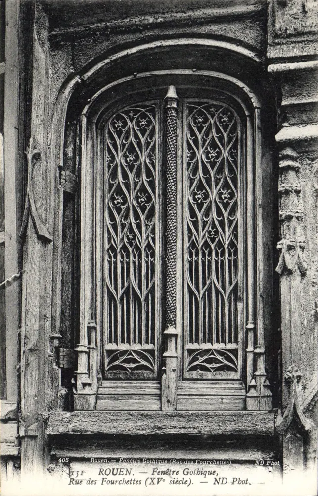 Rouen — Gotisches Fenster (Rue des Fourchettes) — ND Phot. - Vorderseite