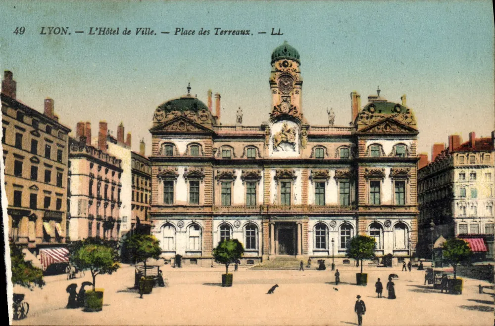 LYON — Das Rathaus — Place des Terreaux — LL - Vorderseite