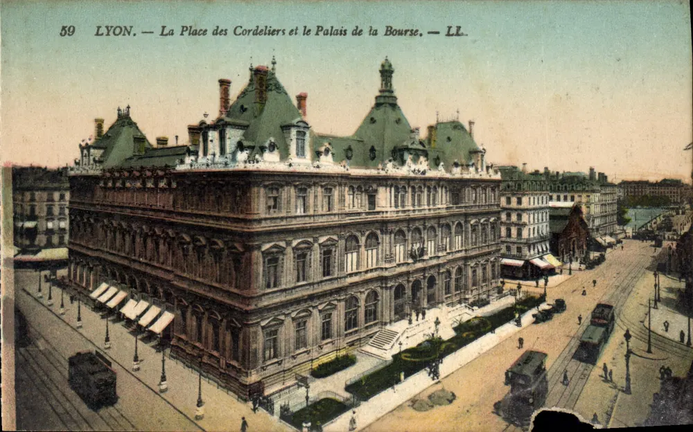 LYON — Die Place des Cordeliers und das Palais de la Bourse — LL - Vorderseite