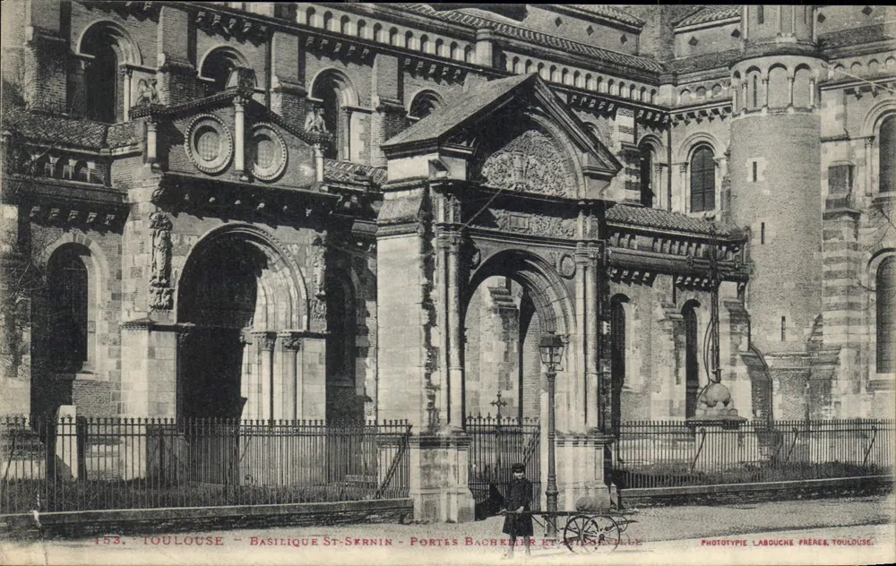 Toulouse - Basílica de São Sernin - Portas Bachelier e Méganville - Frente