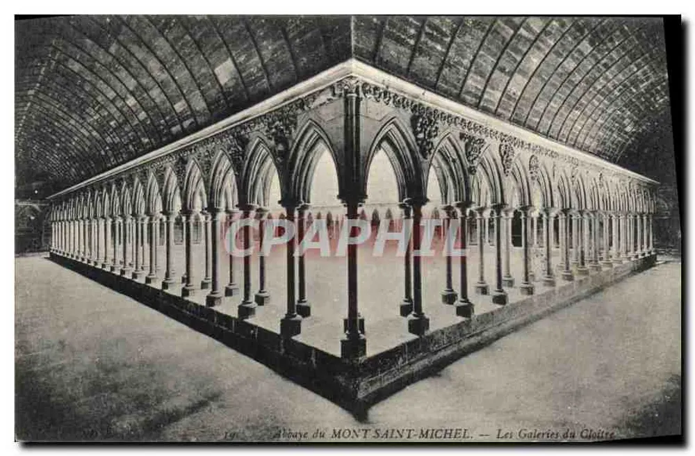 Abadia do Mont-Saint-Michel — As Galerias do Claustro - Frente
