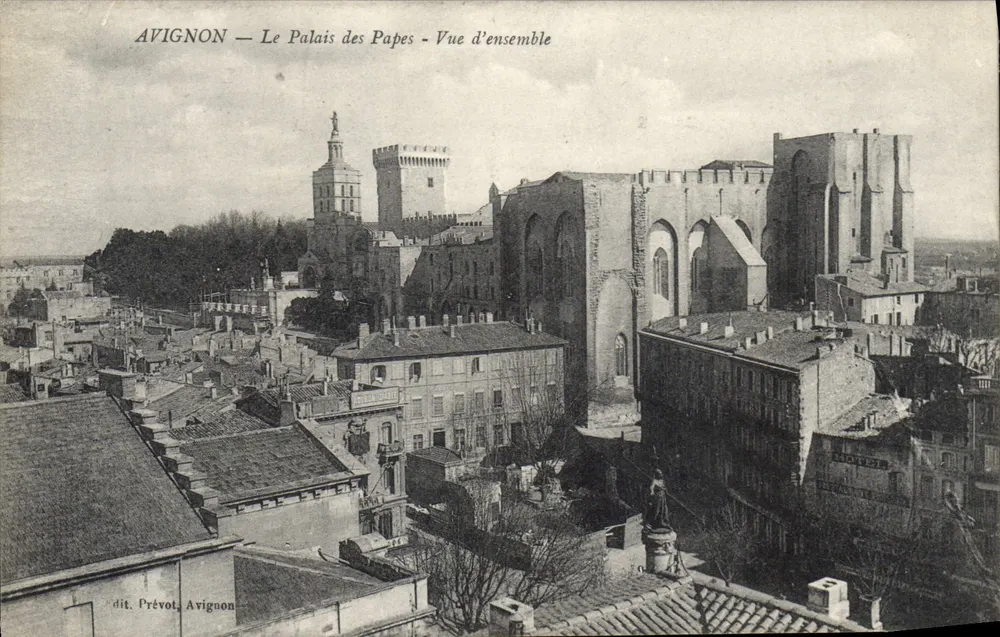 Avignon — O Palácio dos Papas — Vista geral — dit. Prévot, Avignon - Frente