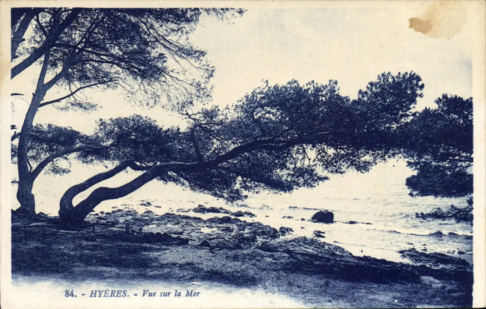 Hyères - Vista para o Mar — 84 — editor G. Arraud, Nantes - Frente