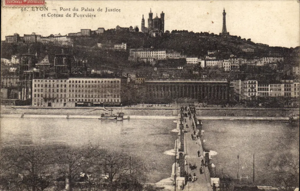 Lyon — Brücke des Palasts der Justiz und Fourvière-Hügel — Verleger Béarnais - Vorderseite