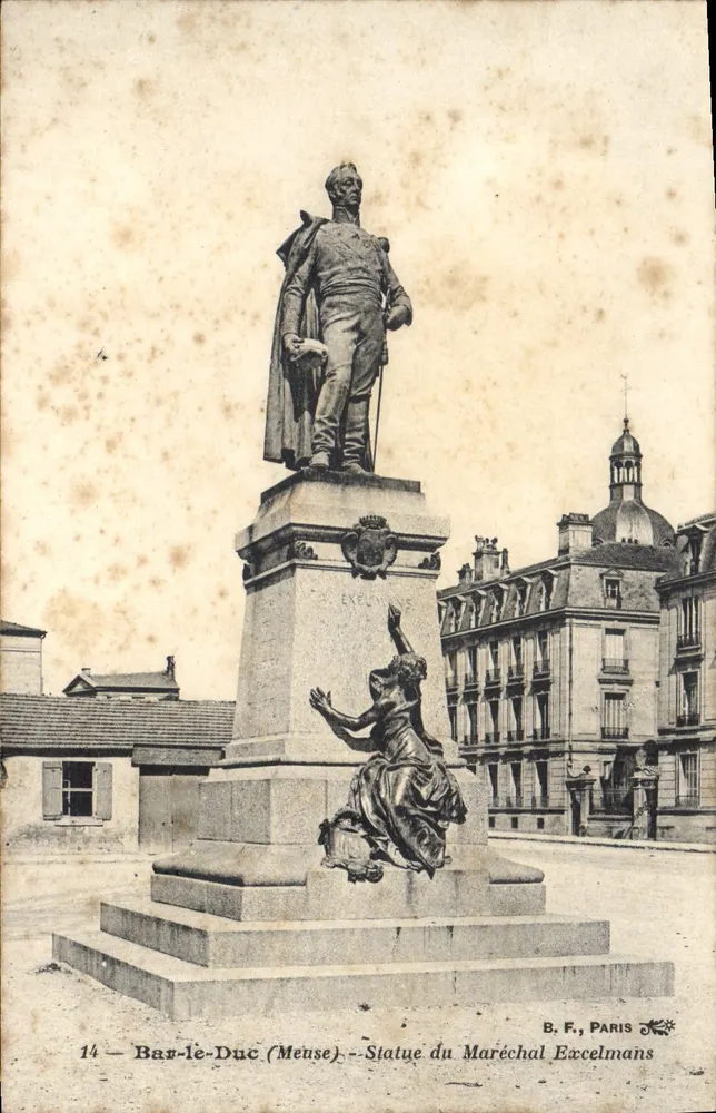 Bar-le-Duc (Meuse) — Estátua do Maréschal Excelmans — B. F., Paris - Frente