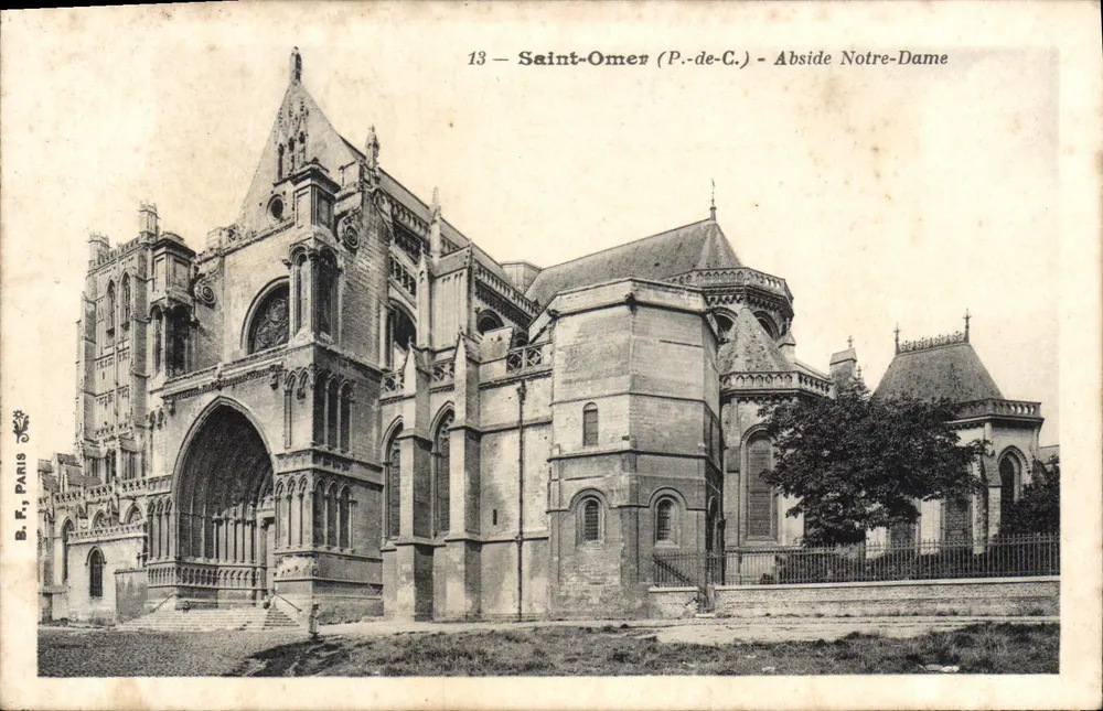 Saint-Omer (P.-de-C.) — Abside Notre-Dame — B.F., Paris, n°13 - Frente