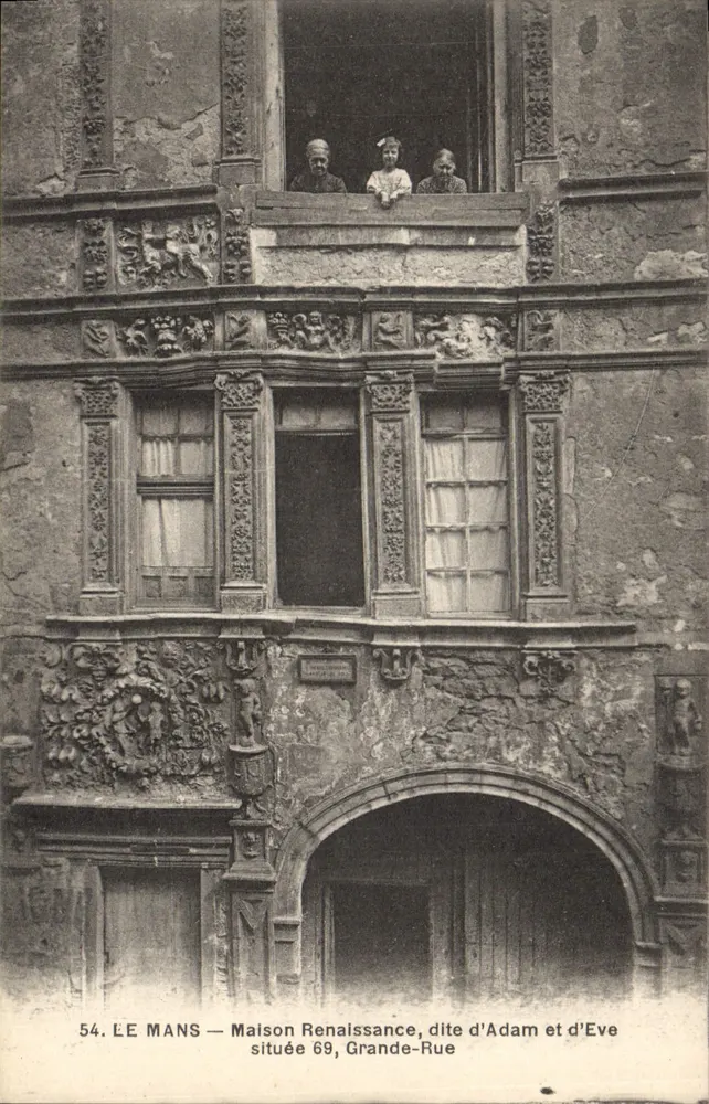Le Mans — Renaissance-Haus, genannt das Haus von Adam und Eva — gelegen 69, Grande-Rue - Vorderseite