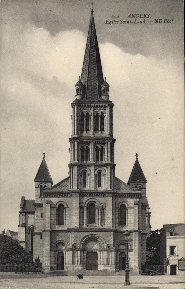 Angers — Igreja de São Laud — ND Phot, n° 254 - Frente