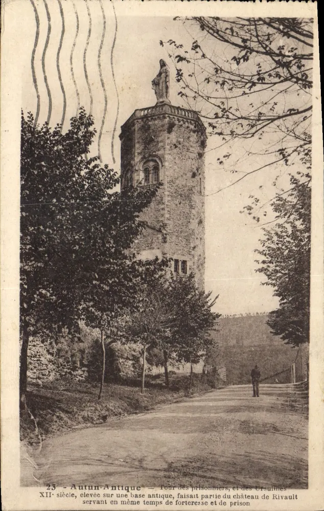 Autun-Antique — Tour des prisonniers, XIIe siècle, faisait partie du château de Rivault - Frente