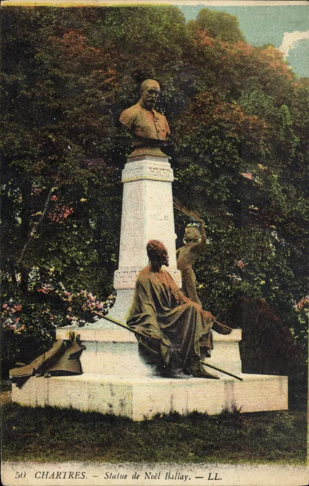 Charitres — Estátua de Noël Ballay — LL. n°50 - Frente
