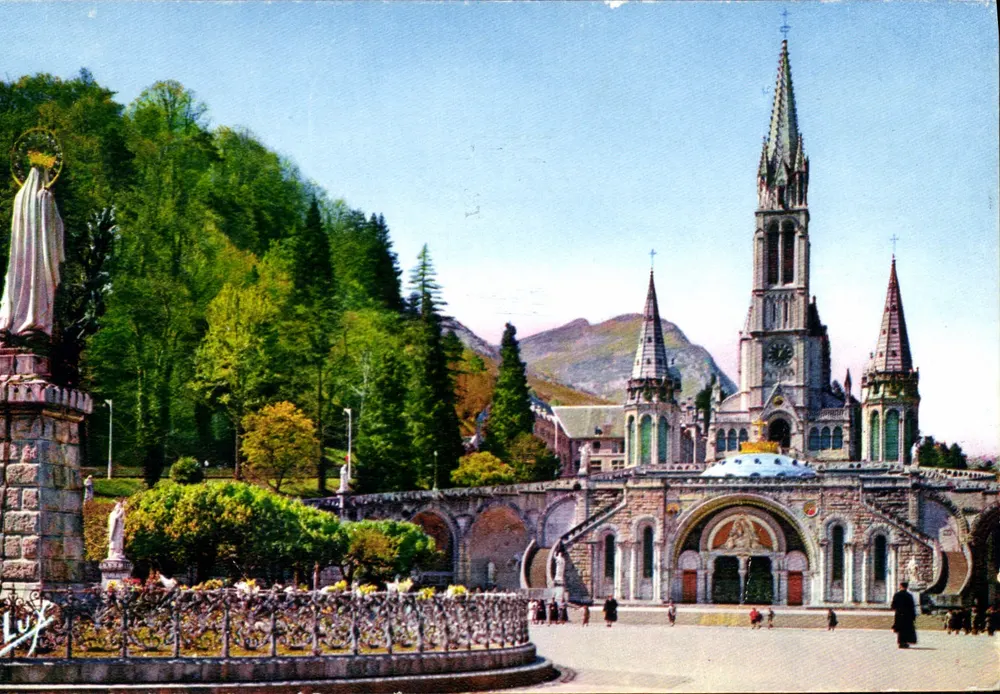 Lourdes — Die Basilika und die Krönung der Jungfrau — Édition P. Duault, Lourdes - Vorderseite