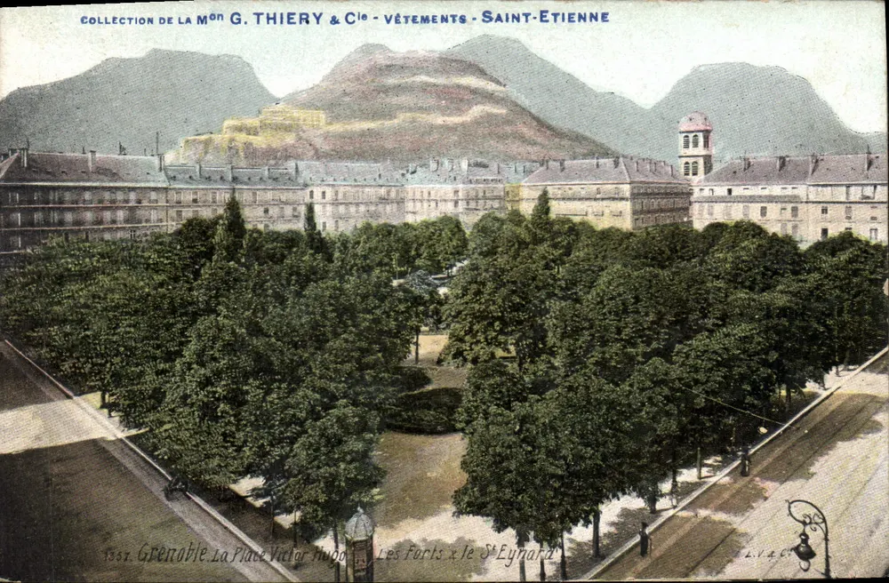 Plaats Victor Hugo in Grenoble — uitzicht op de Forten en het St-Eynard — uitgever L.V. & Cie - Voorkant
