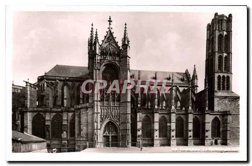 Katedra Notre-Dame w Strasburgu — widok fasady i wieży — wydane przez REAL-PHOTO-TP. PARIS - Awers