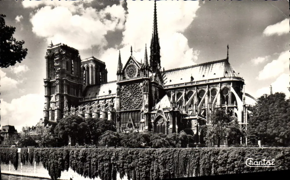 Nossa Senhora de Paris — Rosace Sul — Edições Chantal, n°130 - Frente