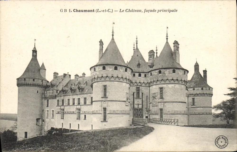 Chaumont (Loir-et-Cher) — El Castillo, fachada principal — Grand Bazar Tours - Anverso