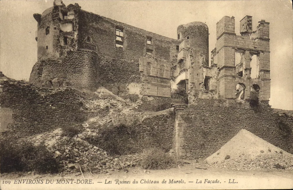 Ruinen des Schlosses Murols — Die Fassade — LL. — Umgebung des Mont-Dore — Nr. 109 - Vorderseite