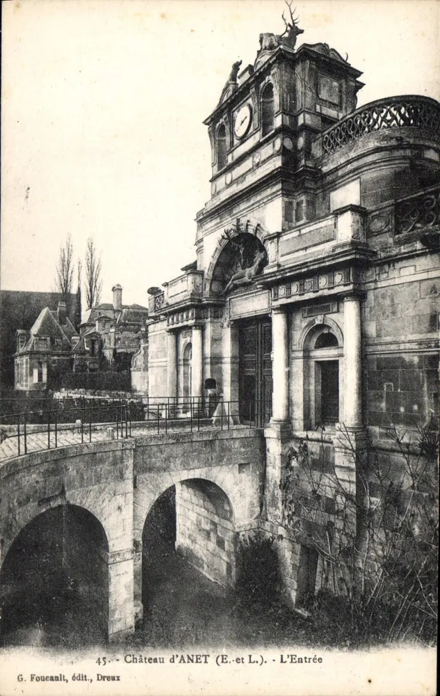 Castelo de ANET (E. e L.) — A Entrada — G. Foucault, editor, Dreux - Frente