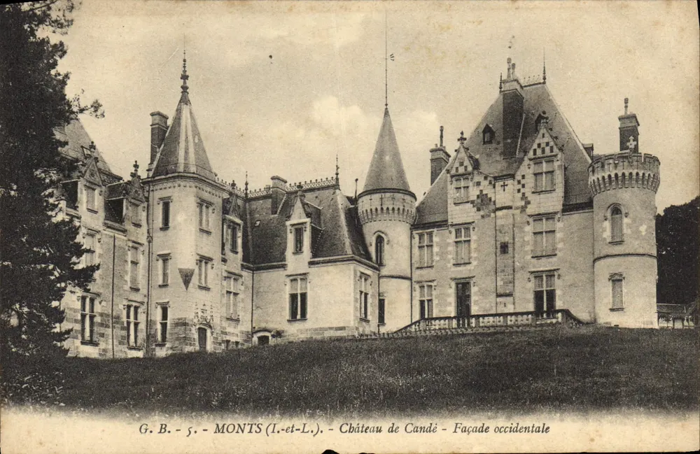 Schloss Candé - Westfassade — Monts (Indre-et-Loire) — G. B. - 5 - Vorderseite