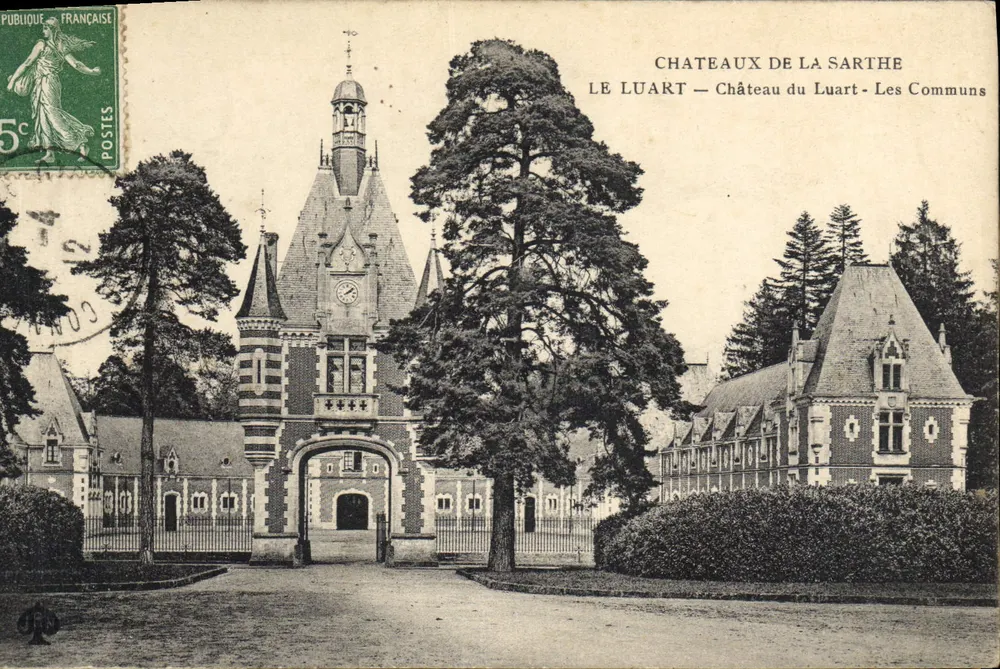 Schloss Luart — Les Communs — Schlösser der Sarthe - Vorderseite