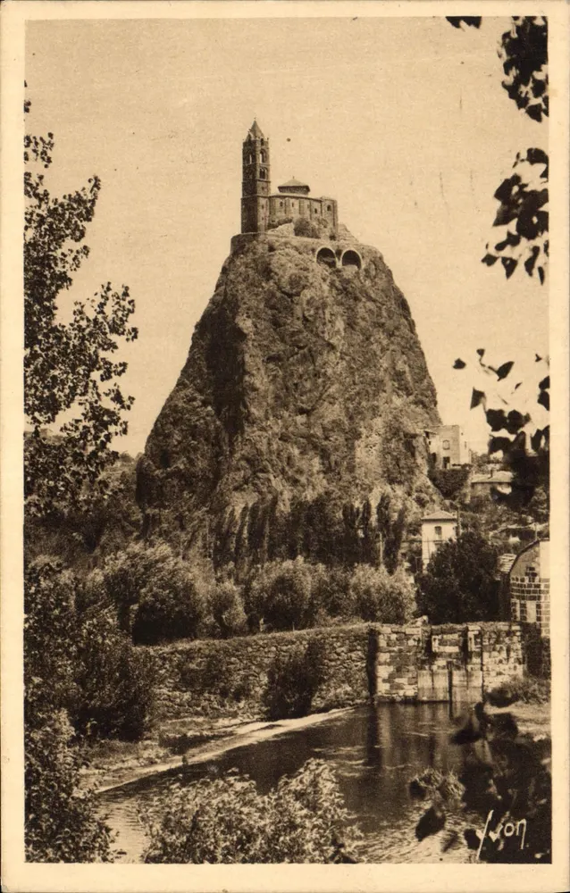 Die Kapelle und der Felsen Saint-Michel-d'Aiguilhe — Verlag: Les Éditions d'Art Lyon, Seriennummer nicht sichtbar - Vorderseite