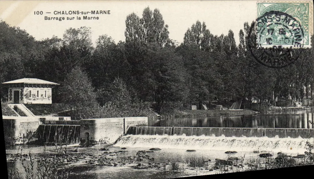 Chalons-sur-Marne — Barragem na Marne — Editor desconhecido, n° 100 - Frente
