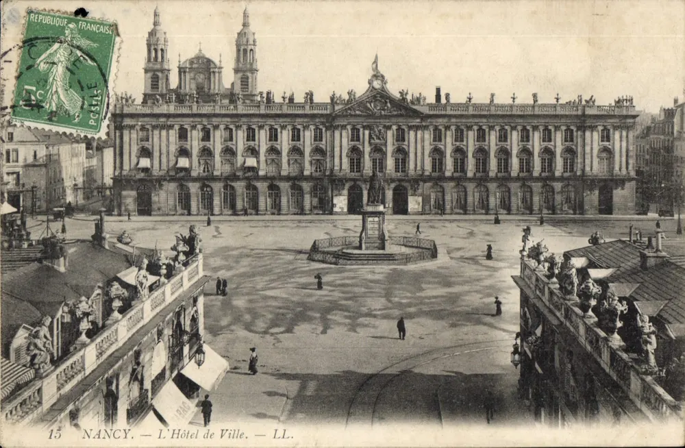 NANCY — O Hotel de Ville — LL. - Frente