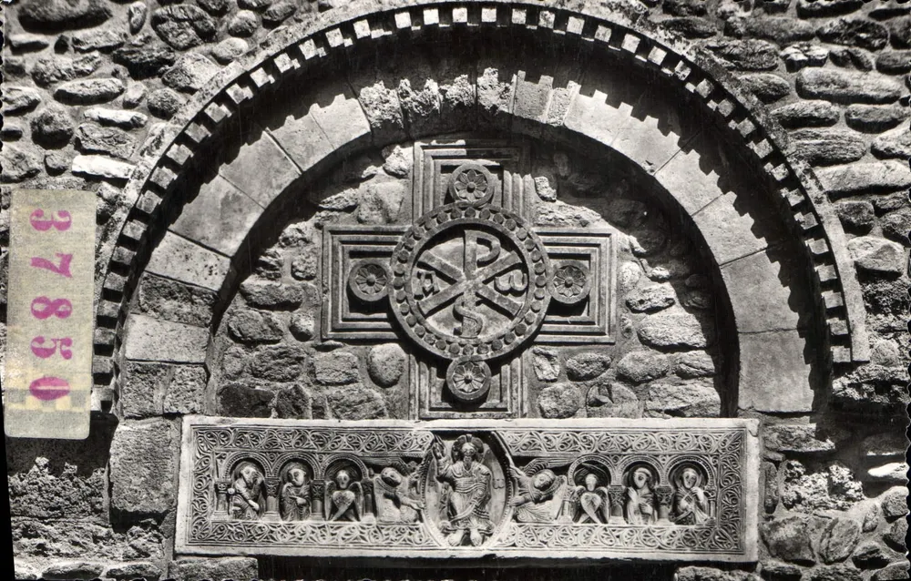 Saint-Genix-des-Fontaines — Bas-relief des Mittelalters — Éditions S.L. Lumière, Lyon - Vorderseite