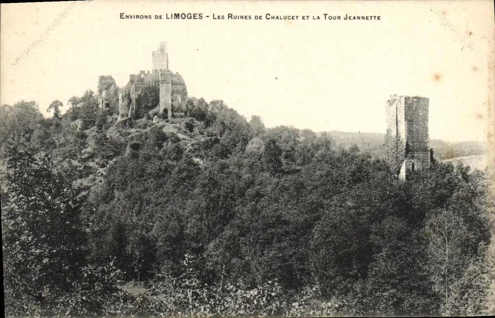Umgebung von Limoges — Die Ruinen von Schloss Chalucet und Turm Jeannette - Vorderseite